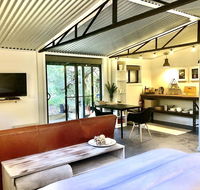 Capri Beach - Couples Retreat - Darwin Holiday