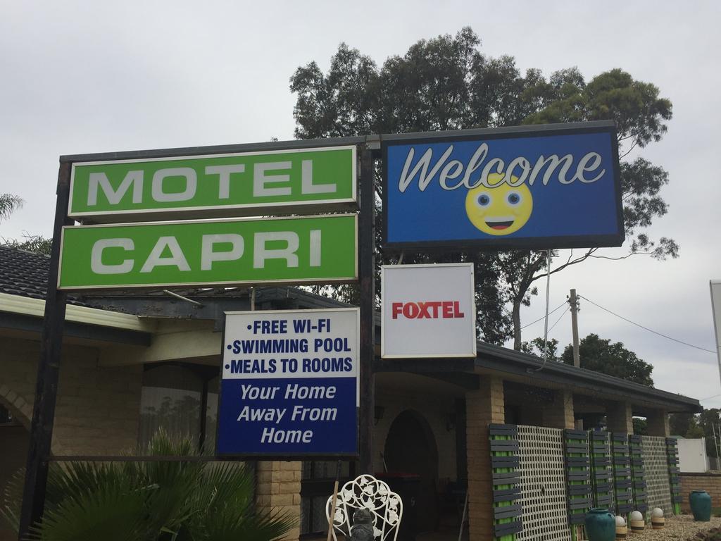 Hillston NSW Darwin Holiday