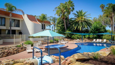 Capri Waters Country Club - Darwin Holiday 2