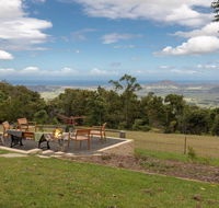 Captain's Lookout - elevated ocean views rural stay - Darwin Holiday