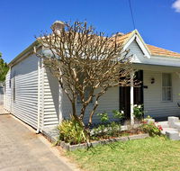 Carey Cottage - Darwin Holiday
