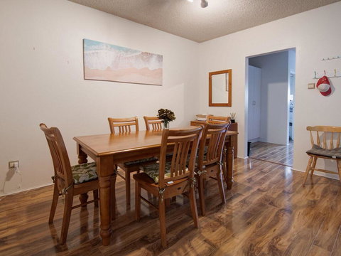 Carinya Gardens 6 - Darwin Holiday 2