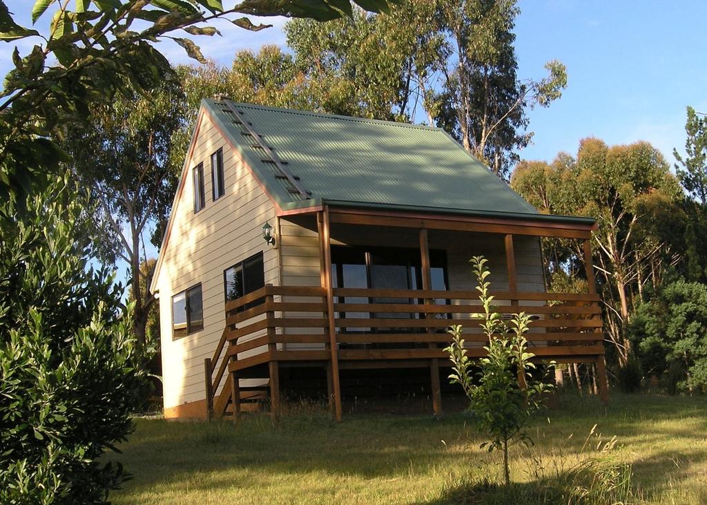 Gembrook VIC Darwin Holiday