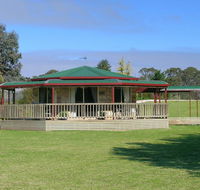 Carolynnes Cottages - Darwin Holiday