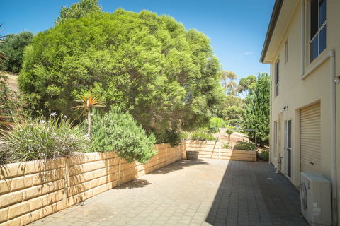 Carri-away - 15 Solitude Drive - Darwin Holiday 2