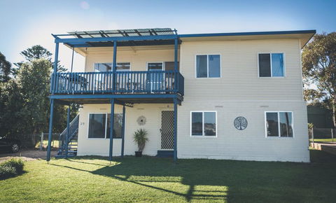 Carrickalinga SeaHaven: Coastal Escape-4BRM - 29 Riverview Drive - Darwin Holiday 2