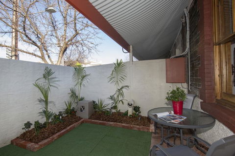 Carrington Charm - CBD - WiFi - Parking - Darwin Holiday 1