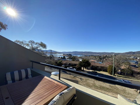 Cascades 15 - Darwin Holiday 0