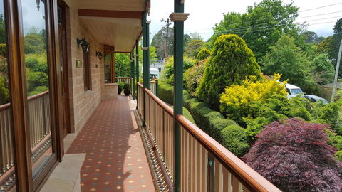 Cascades Manor Luxury Homestay Katoomba - Darwin Holiday 2