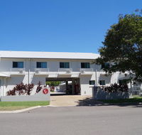 Castle Crest Motel - Darwin Holiday