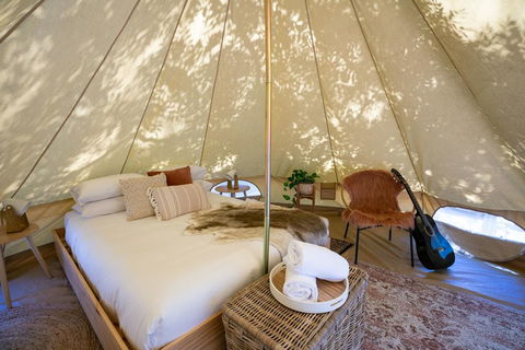 Castlemaine Gardens Luxury Glamping - Darwin Holiday 1