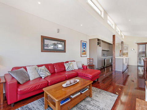 CASTWOOD VILLA No.2 - Darwin Holiday 0