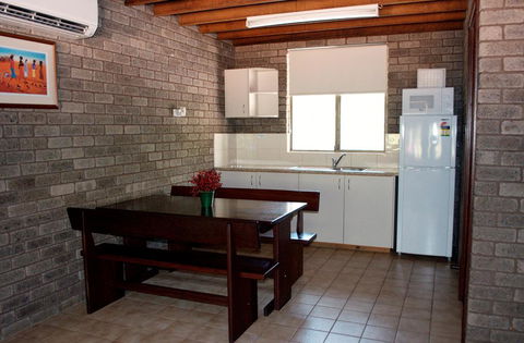 Caves Road Chalets - Darwin Holiday 2
