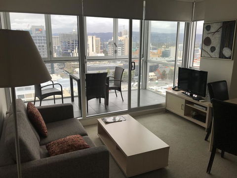 CBD Penthouse View Apartment - Darwin Holiday 2