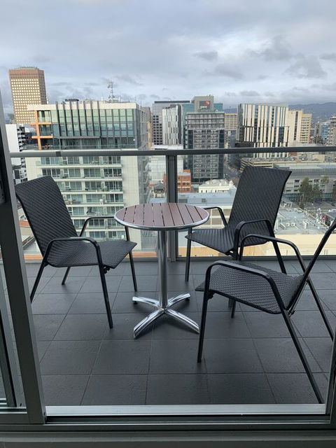 CBD Sky View Apartment - Darwin Holiday 0