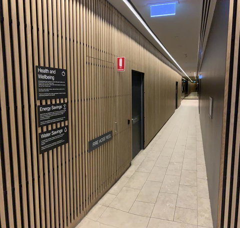 CBD Victoria Harbour Service Apartments - Darwin Holiday 3