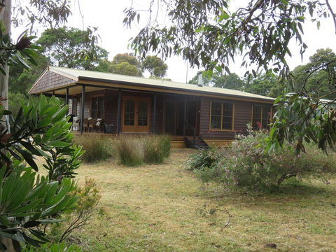 Cedar Cottage Nelson-2 Acre Retreat - Darwin Holiday 0
