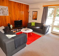 Cedar Holiday Units - Apartment 4