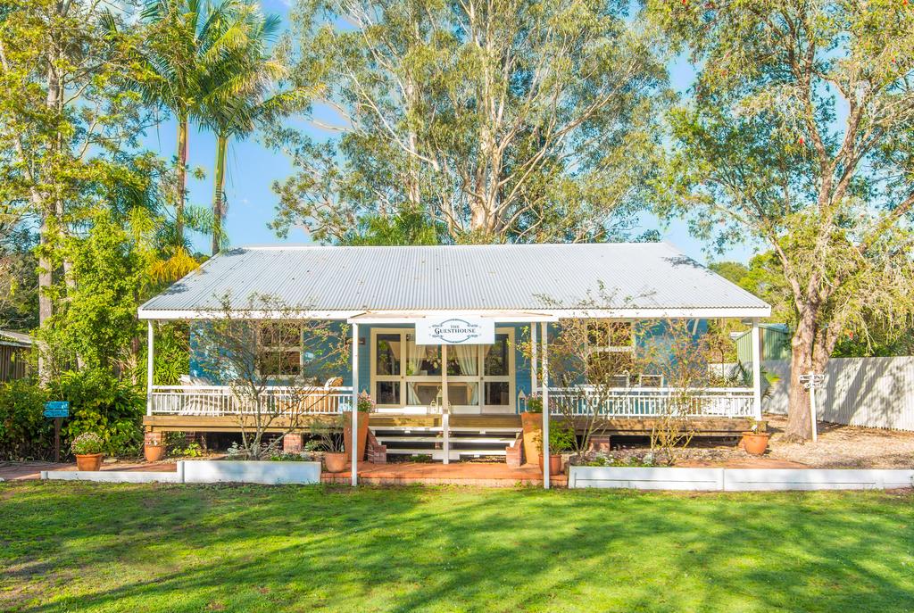 Tyalgum NSW Darwin Holiday