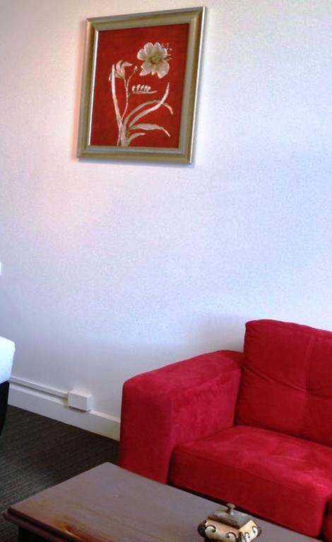 Centennial Inn On Bathurst - Darwin Holiday 3