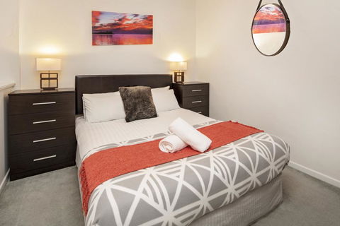 Central Abode-Modern Apartment In The Heart Of Jindabyne - Darwin Holiday 2