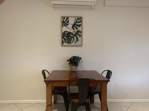 Central Armidale 2-Bedroom Apartment - Darwin Holiday 3