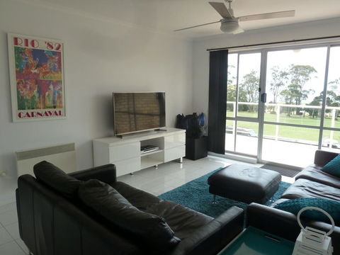 Central Luxury With Fabulous Views - Darwin Holiday 2