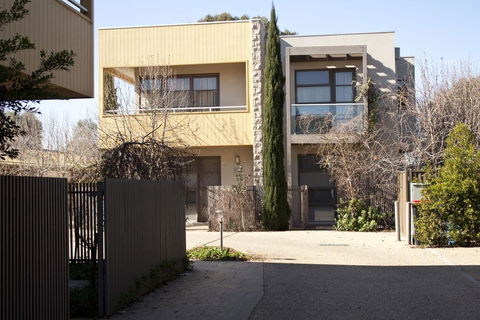 Central Shepparton Apartments - Darwin Holiday 0