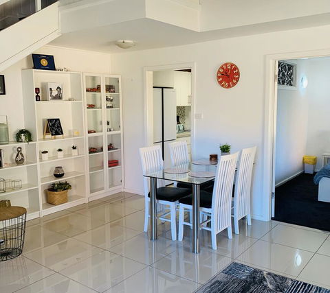 Central Tranquility - Darwin Holiday 1