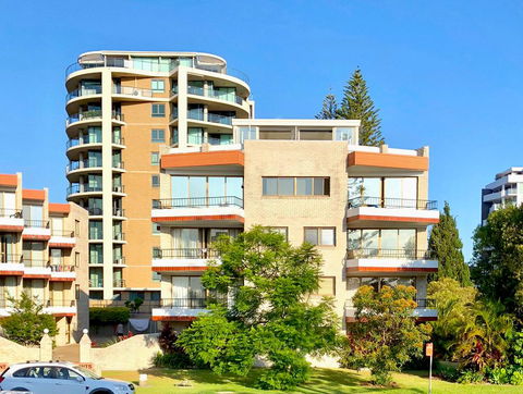 Centre Point - Darwin Holiday 0