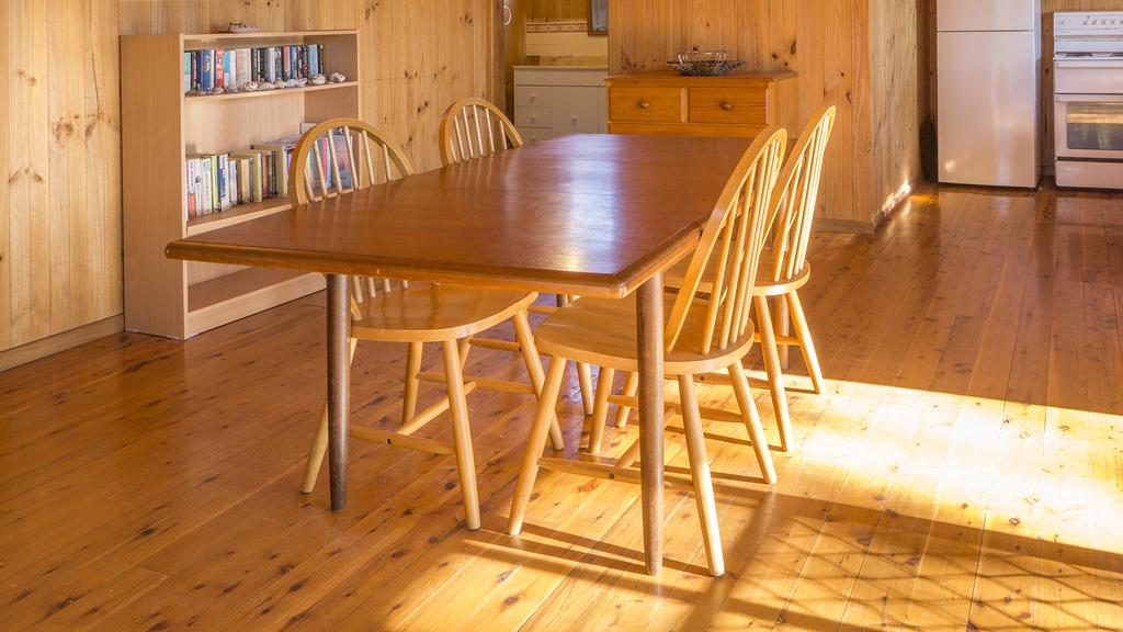 Lake Tabourie NSW Darwin Holiday