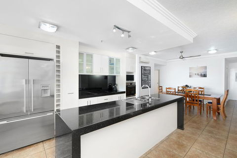 Centrepoint Apartments - Darwin Holiday 2