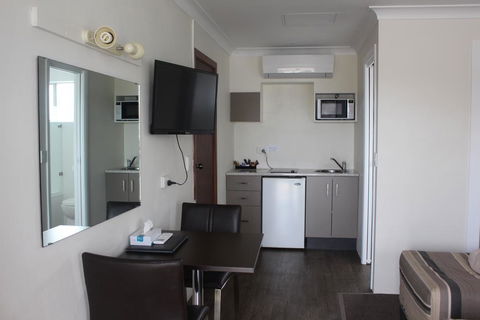 Centrepoint Motel - Darwin Holiday 3