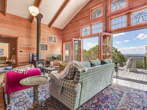 Chalet Beaumont - Alluring Appeal & Stunning Views - Darwin Holiday 2