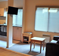 Champagne - Darwin Holiday