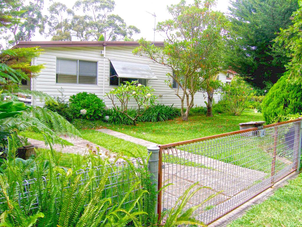 Myola NSW Darwin Holiday