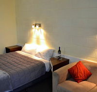 Charles Sturt Motor Inn - Darwin Holiday