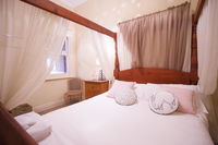 Book Mathoura Accommodation Vacations Darwin Holiday Darwin Holiday