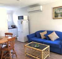 Charlie sweet home at Mornington Peninsula - Darwin Holiday