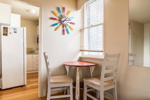 Charming 1 Bedroom In Vibrant South Yarra - Darwin Holiday 3