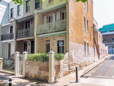 Charming Surry Hills House On Bourke - Darwin Holiday 3