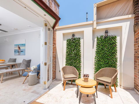 Charming Surry Hills House On Bourke - Darwin Holiday 0