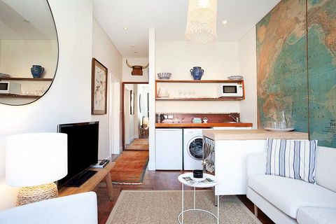 Charming Townhouse Just Steps From The Beach - Darwin Holiday 1