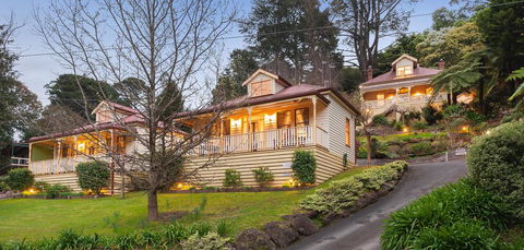 Charnwood Cottages In Warburton - Darwin Holiday 0