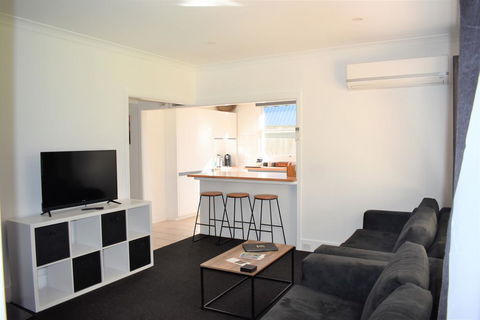 Charnwood Cottages In Warburton - Darwin Holiday 2