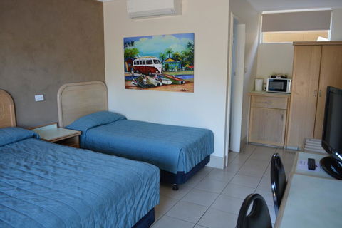 Chelsea Motor Inn - Darwin Holiday 1