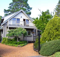 Cherry Cottage - Leura - Darwin Holiday
