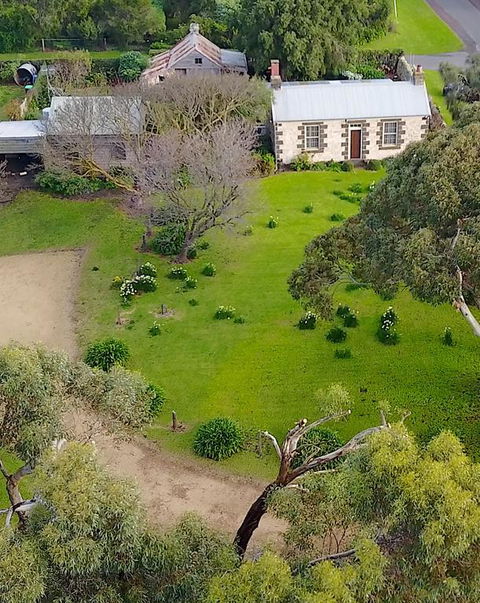 Cherry Plum Cottages - Darwin Holiday 3