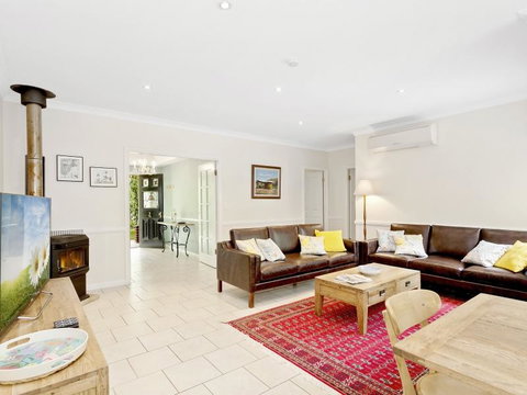 Cherry Walk Cottage - Darwin Holiday 2