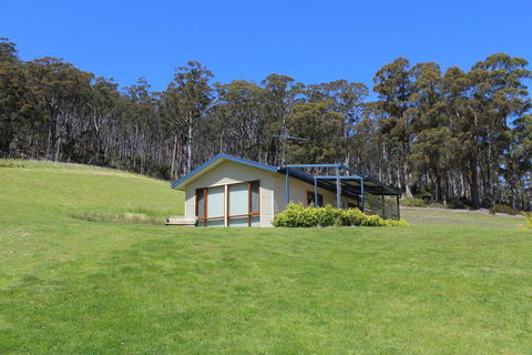 Cherryview Cygnet - Darwin Holiday 0